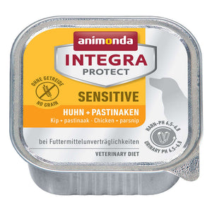Animonda Integra Protect Sensitive Chicken & Parsnips Wet Dog Food Tray